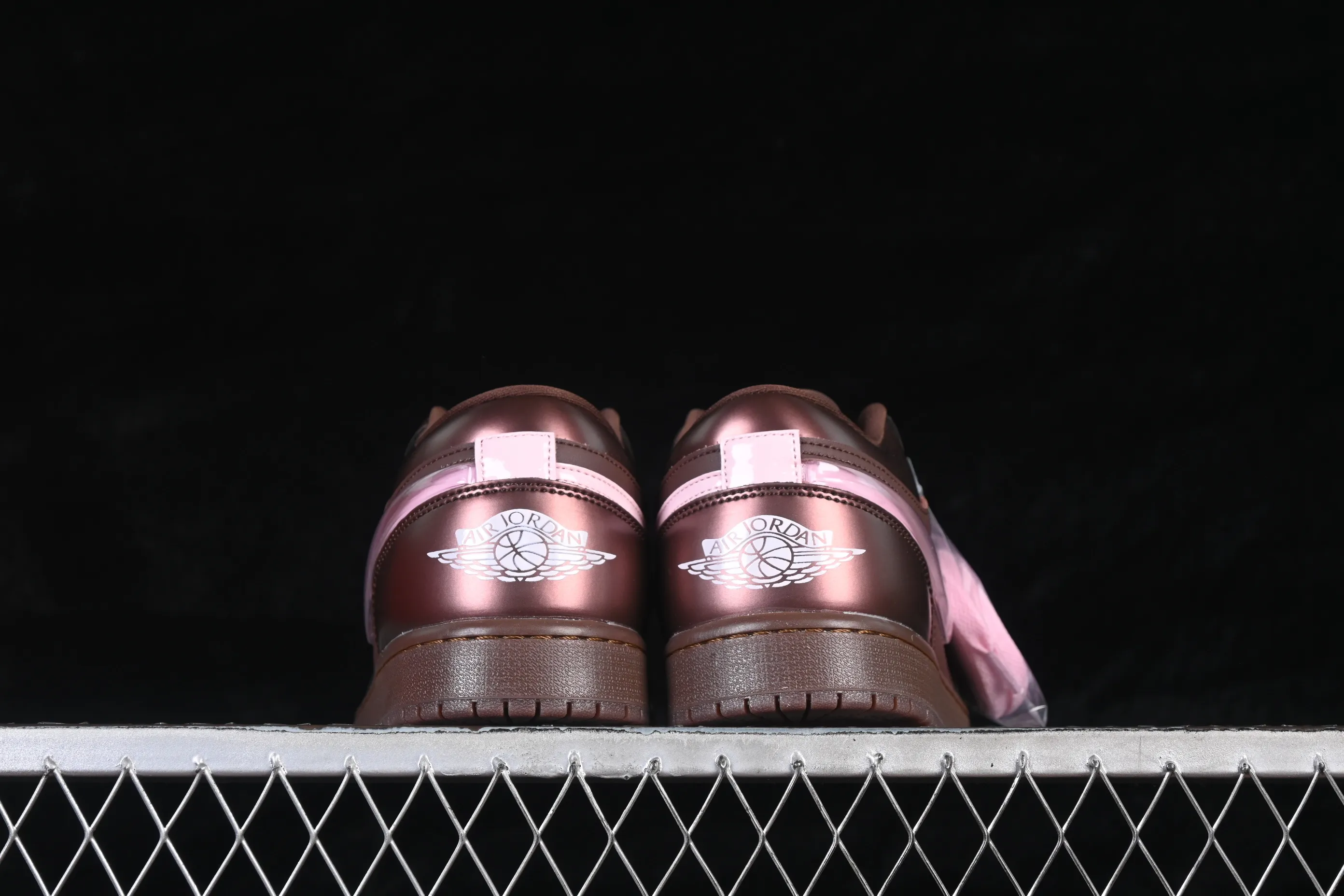All categories Air Jordan Jordan series basketball shoes Air Jordan 1 Low Air Jordan 1 Low AJ1 Joe 1 Valentine's Day limited low-top retro culture basketball shoes IQ9787-262